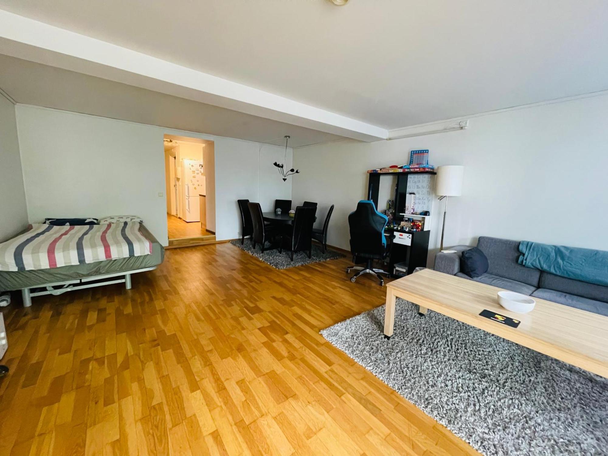 Spacious Waterfront Apartment With Free Parking - Upgraded 2024 Stavanger Exterior photo
