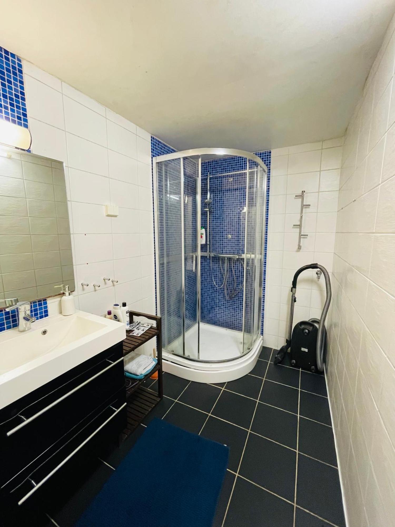 Spacious Waterfront Apartment With Free Parking - Upgraded 2024 Stavanger Exterior photo